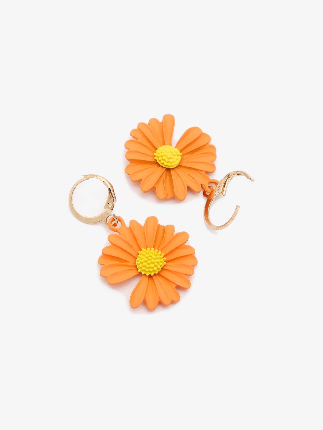 YouBella Gold-Plated Orange & Yellow Floral Shaped Pendant With Chain